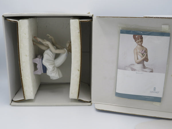 Lladro Little Ballerina 1 8125 Figurine