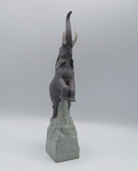 Retired Lladro Balance Elephant 8200
