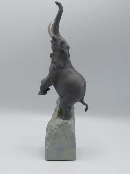 Retired Lladro Balance Elephant 8200