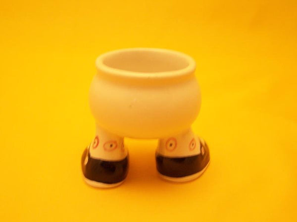 Black Shoes Egg Cup - Carlton Walking Ware Cup