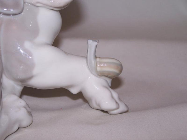 Dog and Snail - Lladró 1139