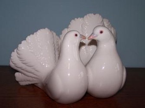 Couple of Doves - Lladró 1169
