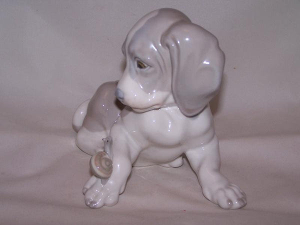 Dog and Snail - Lladró 1139