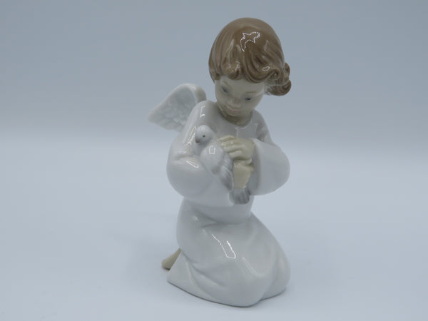 Boxed Lladro Utopia - Loving Protection - Angel & Dove 8245