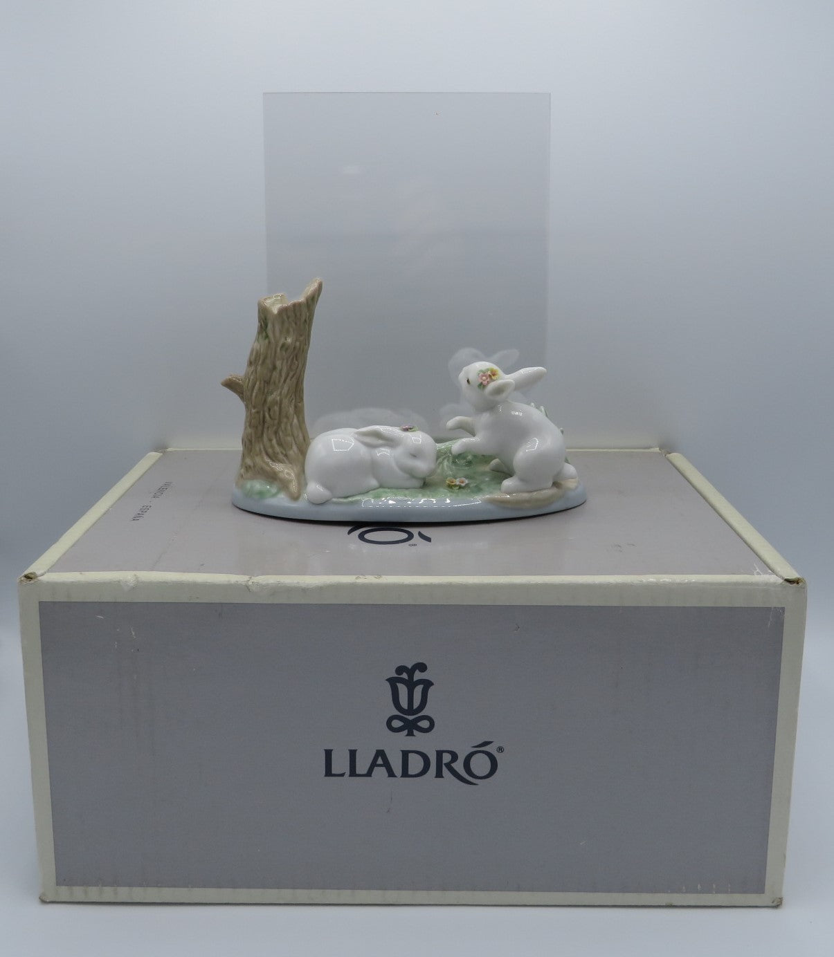 PORTRAIT FRAME RETIRED LLADRÓ 6604 BOXED
