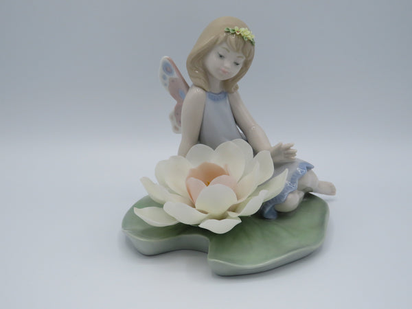 Retired Lladro Lily Pad Love fairy 6645