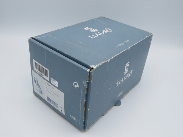 LLadro Gentle Surprise 6210