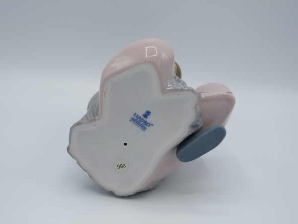 Retired Lladro Snuggle up 6226 dog figurine