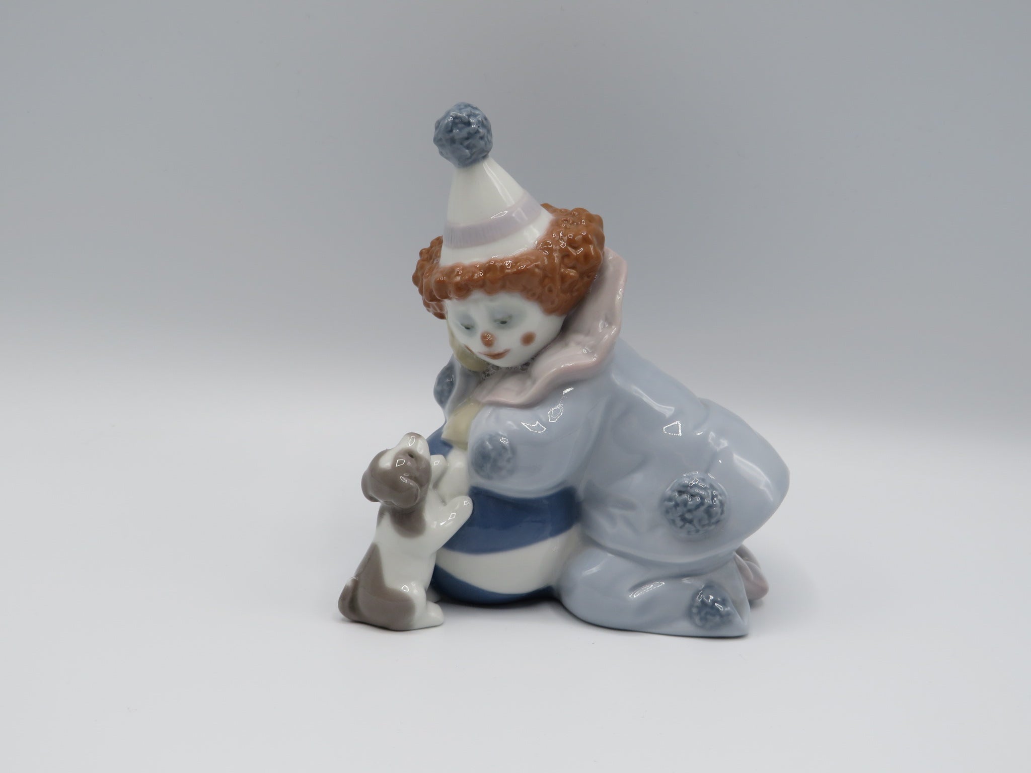 Retired Lladro Pierrot Puppy with Ball 5278