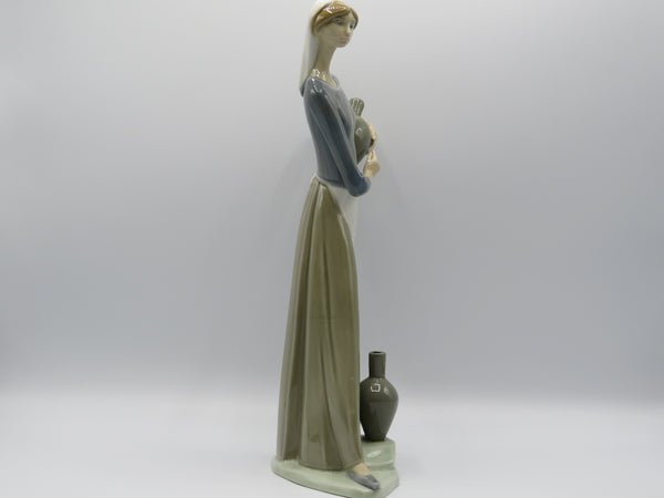 Retired Lladro Girl with Jugs 4875