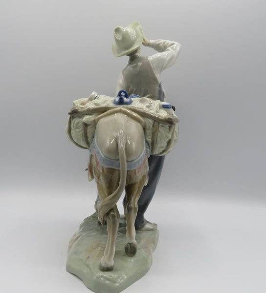 Retired Lladro Typical Peddler 4859
