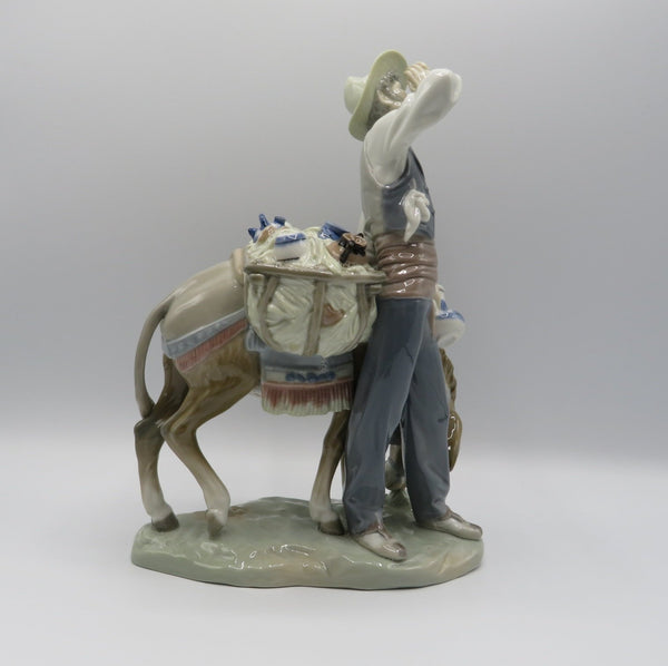 Retired Lladro Typical Peddler 4859