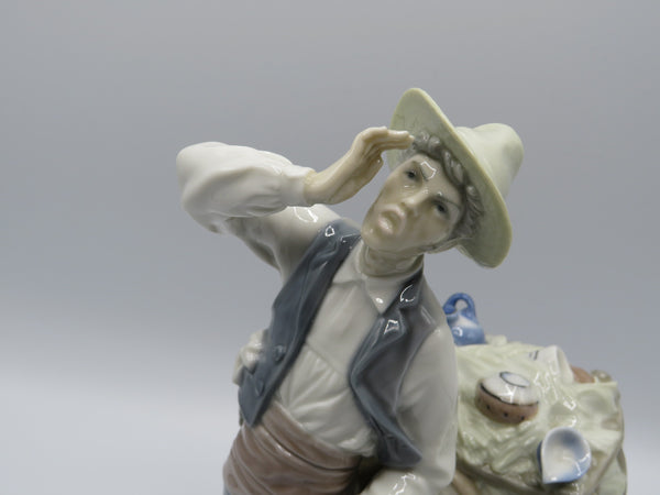 Retired Lladro Typical Peddler 4859