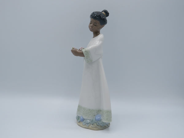 Retired Enchanting - Lladró 6808 figure