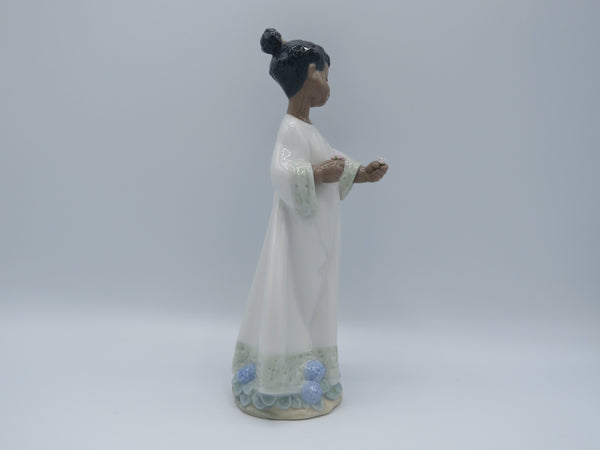 Retired Enchanting - Lladró 6808 figure