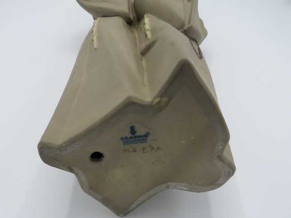 Retired Lladro Monks at Prayer 5155 figure